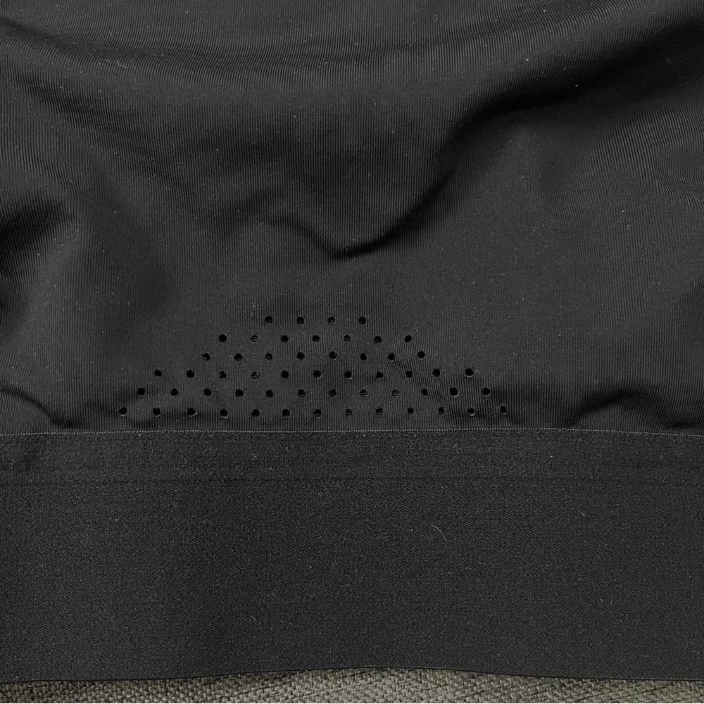 SOLD. Lululemon To The Beat Bra *lululemon X SoulCycle Black Size 8 - Picture 6 of 10